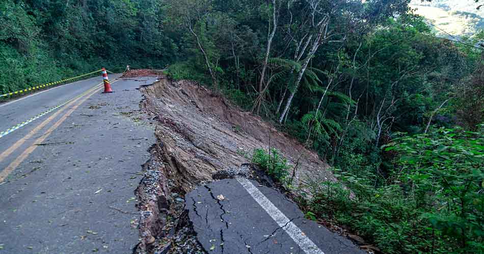 Precautions Of Landslides: Safety Measures & Do's And Don'ts During ...