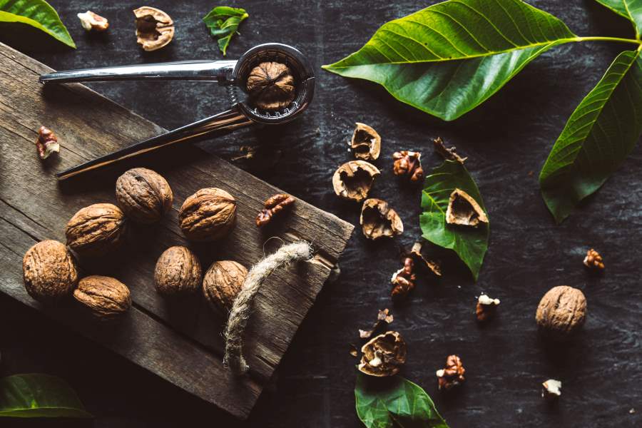 benefits of taking walnuts daily