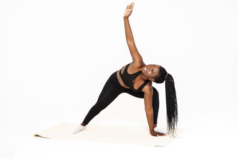 Anjaneyasana Open Twist