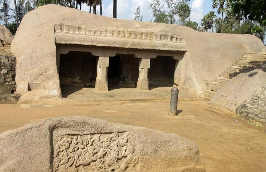 atiranachanda cave temple in mahabalipuram