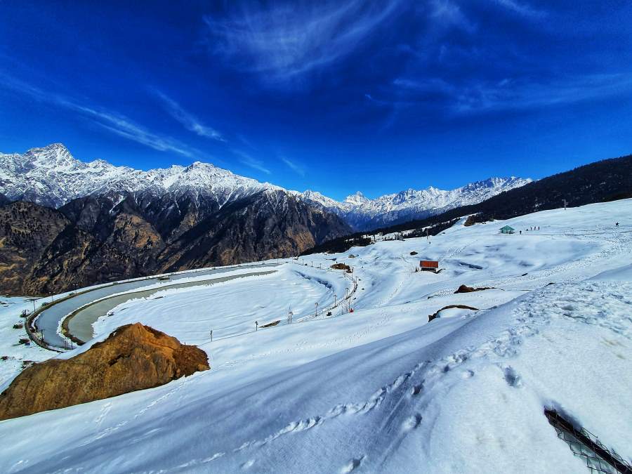 area covered with snow 