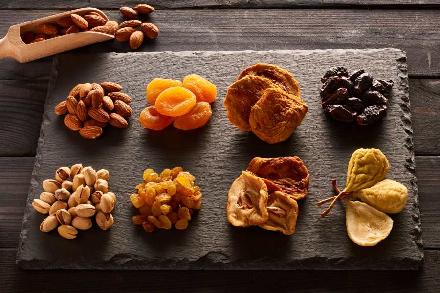 avoid eating dry fruits during dialysis diet