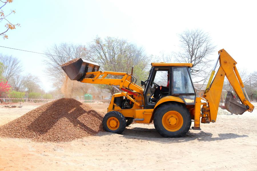 uses of backhoe loader