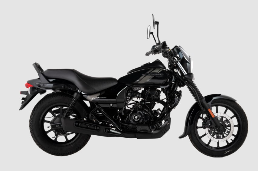 Avenger bike deals 125cc price