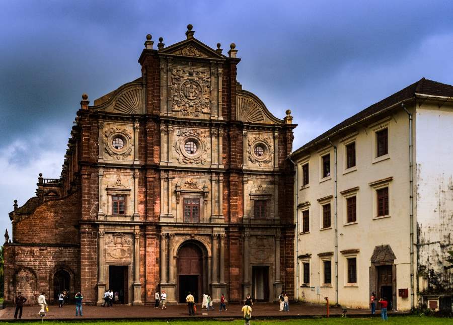 basilica of bom jesus church in goa