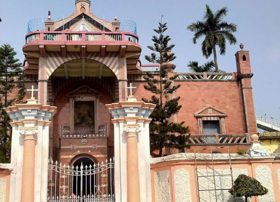 basilica of holy rosary in kolkata