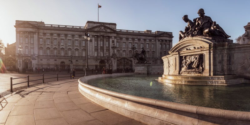 buckingham palace london