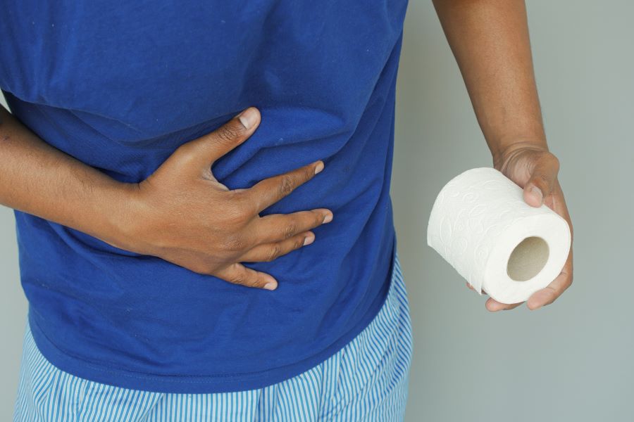 what are the causes and symptoms of diarrhoea 