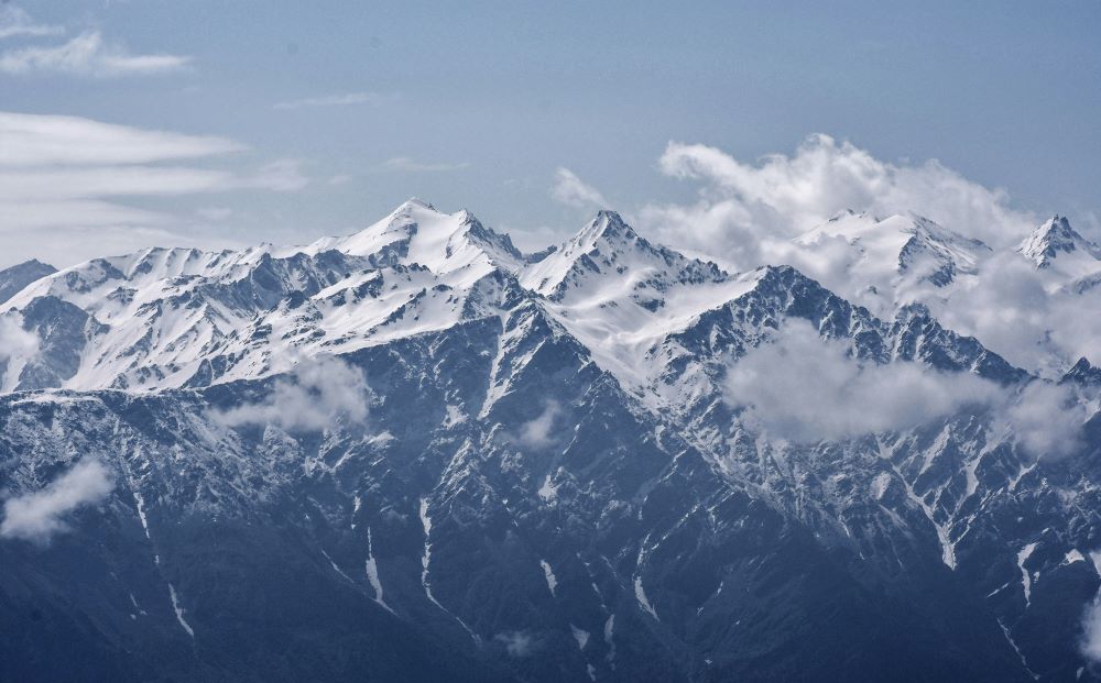 chanderkhani hills covered with snow