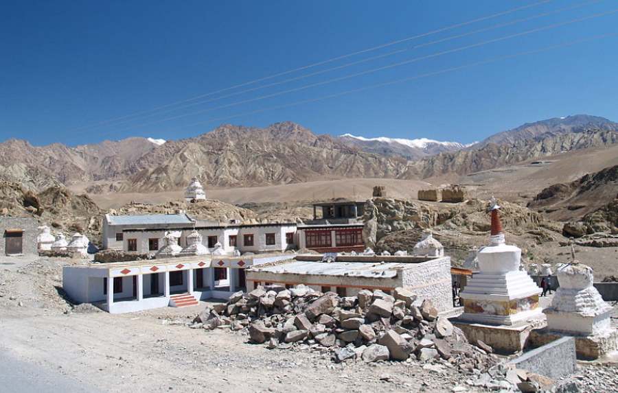 alchi chos khor temple in ladakh