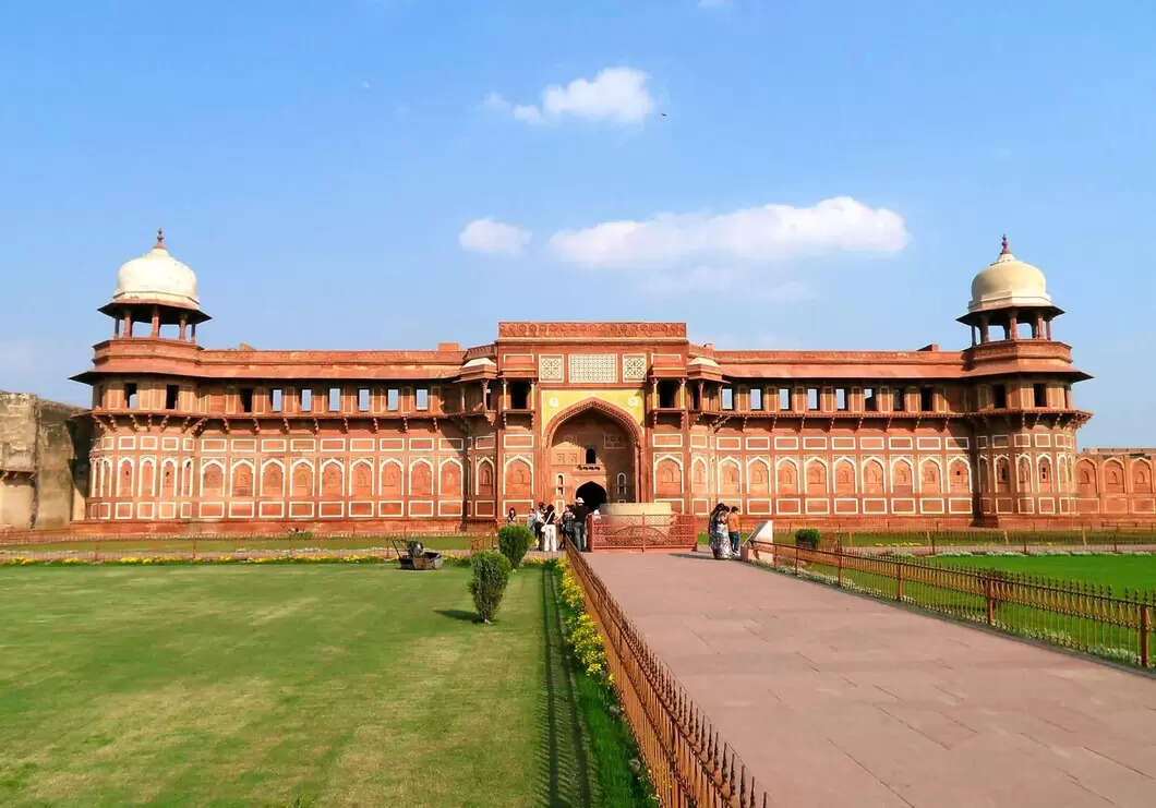 agra fort