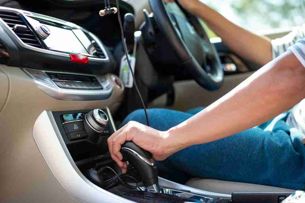 what-is-amt-in-car-meaning-advantages-disadvantages