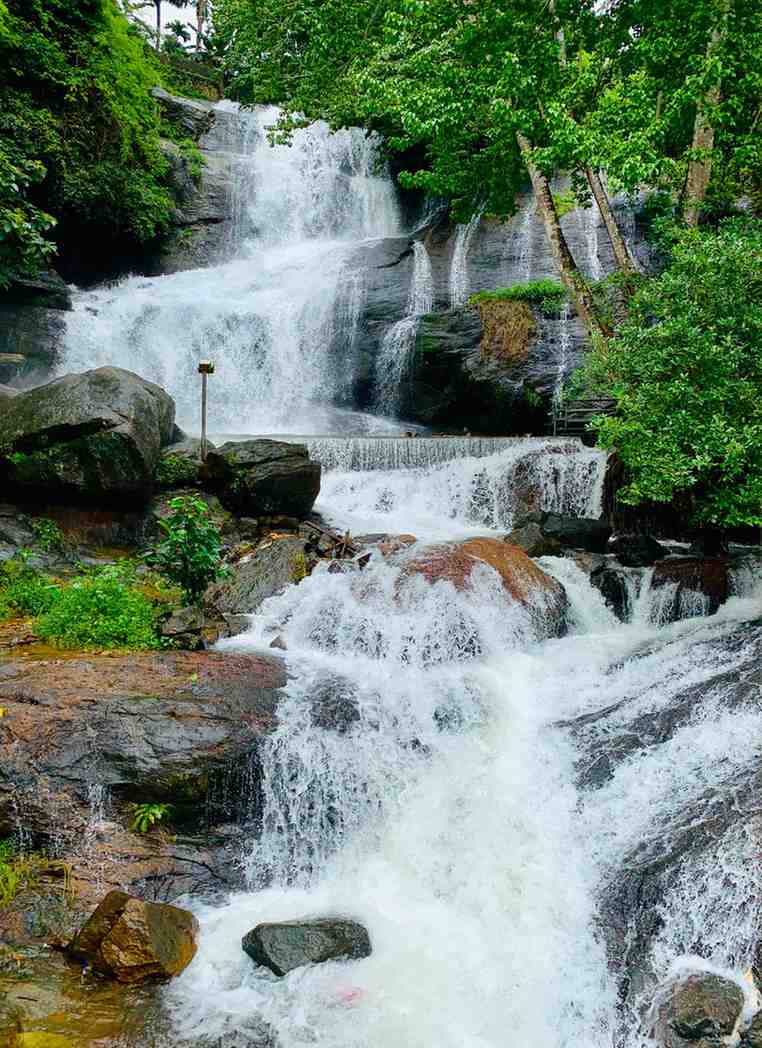 areekkal waterfalls kottanmukku