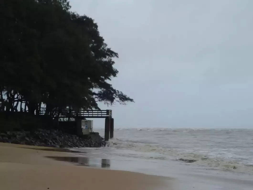 aryapalli beach