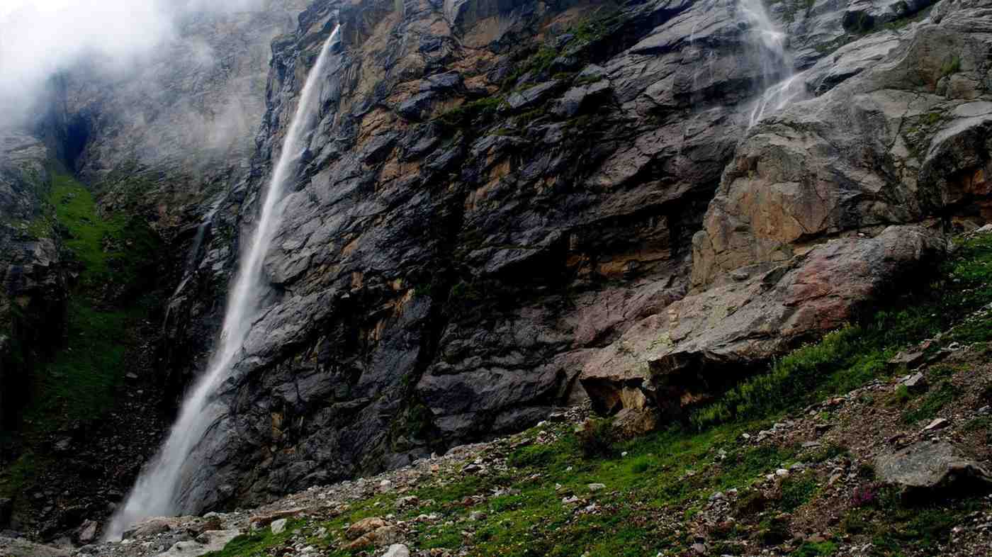 badri falls solan