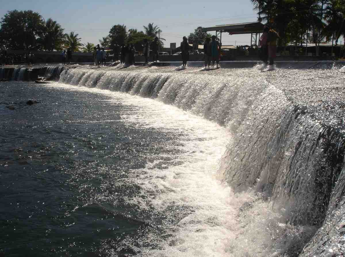 balmuri waterfalls yadathittu