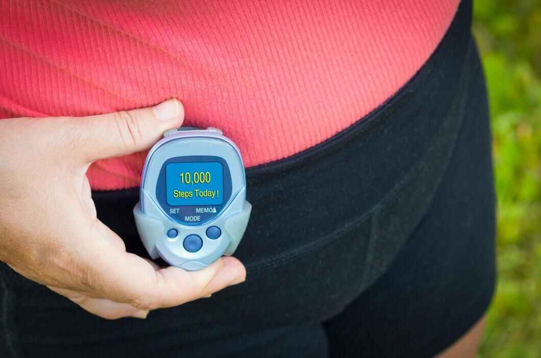 Pedometer Meaning, Benefits & How It Works