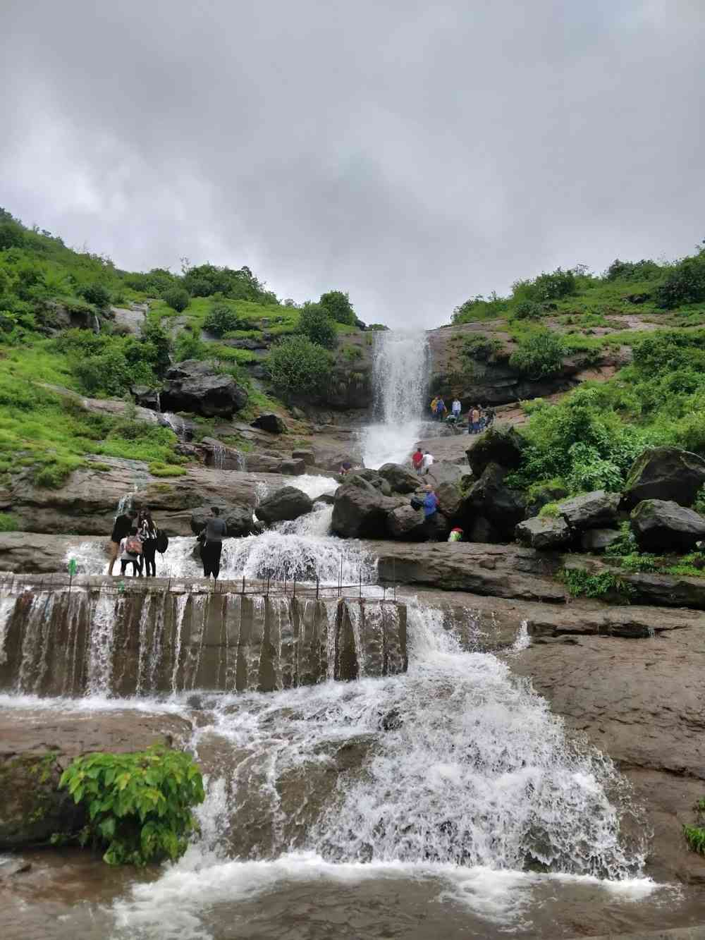 bhaje waterfalls malawali