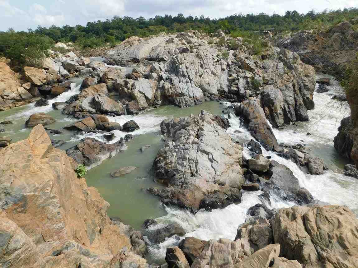 bhimkund waterfalls