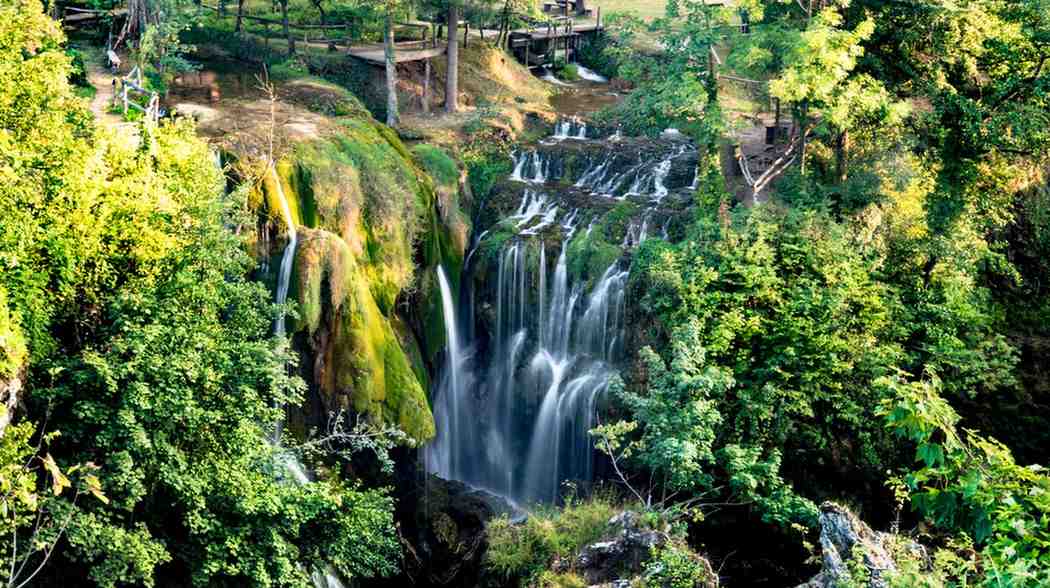 bishop falls meghalaya