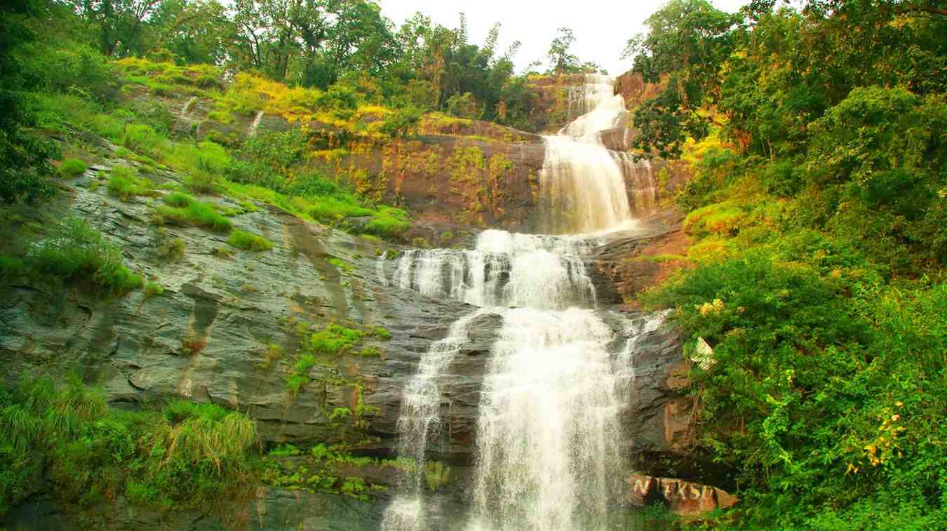 cheeyappara falls chillithodu