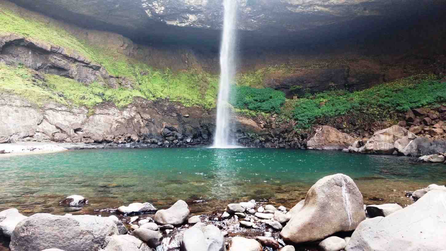 devkund waterfalls kolad