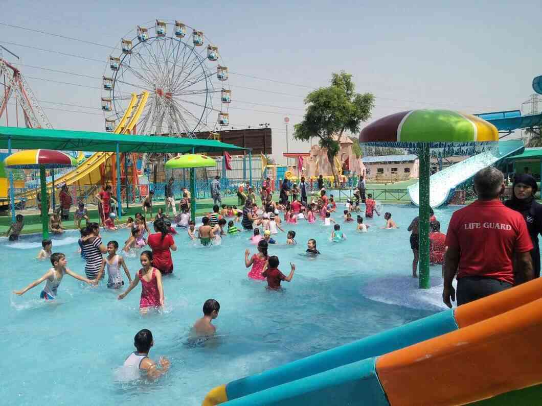 dreamland water park