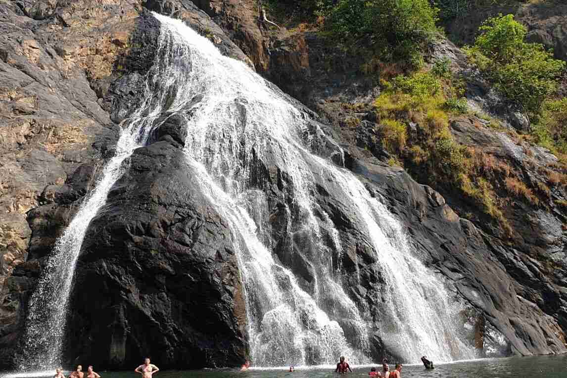 dudhsagar falls