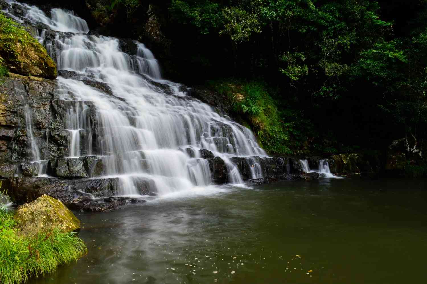 elephant falls meghalaya