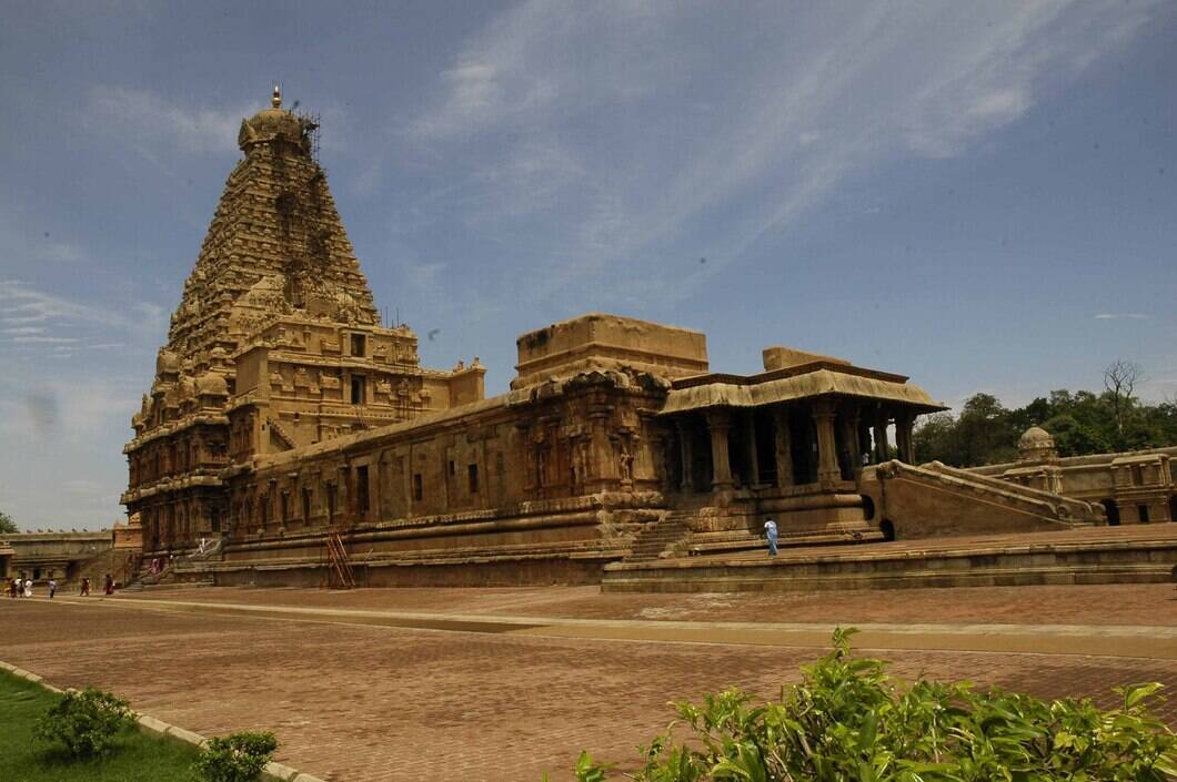 great living chola temples