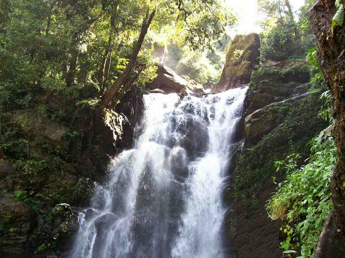 hanuman gundi falls chikkamagaluru