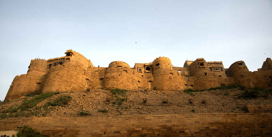 jaisalmer ahmedabad