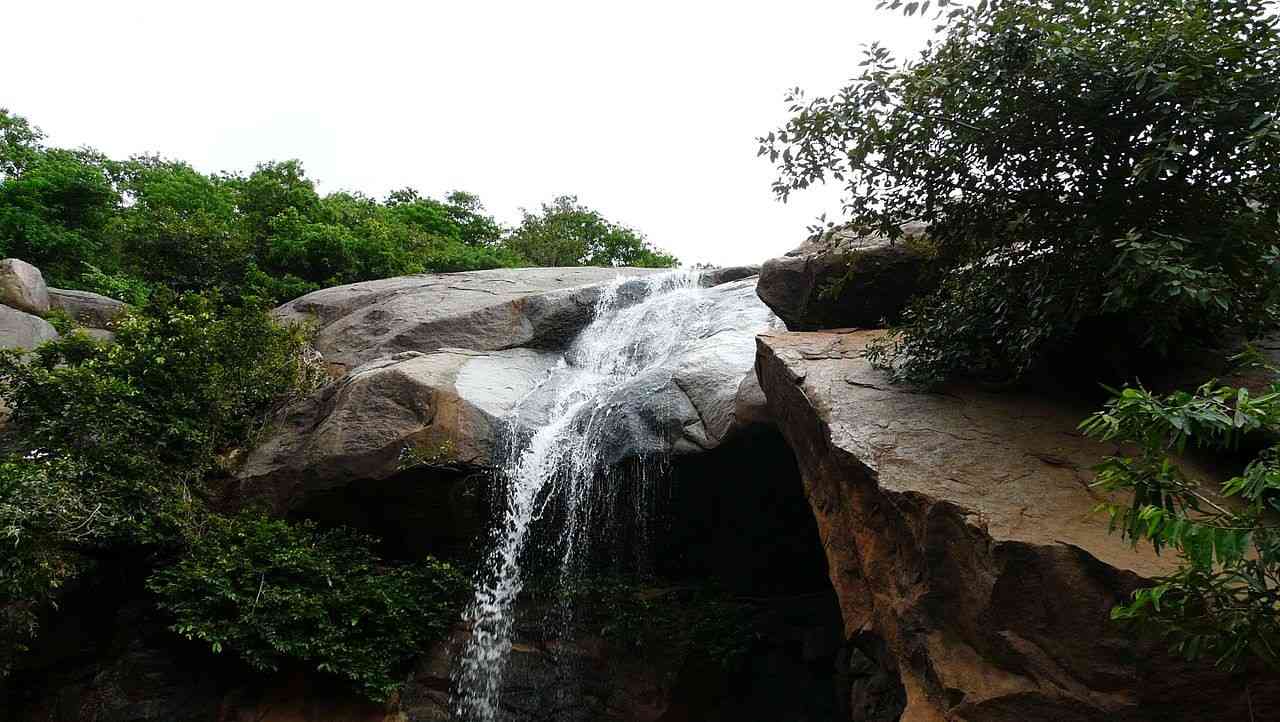 jalagamparai waterfalls nagalathu extension