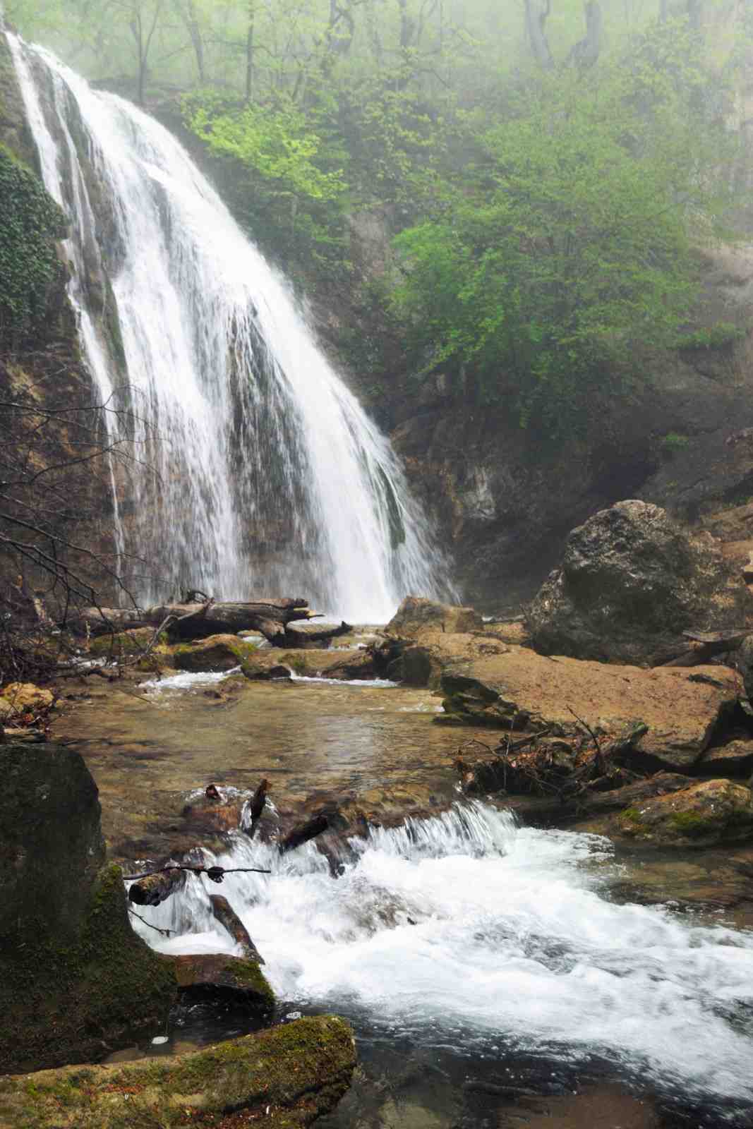 kolakambai waterfall kolacamby