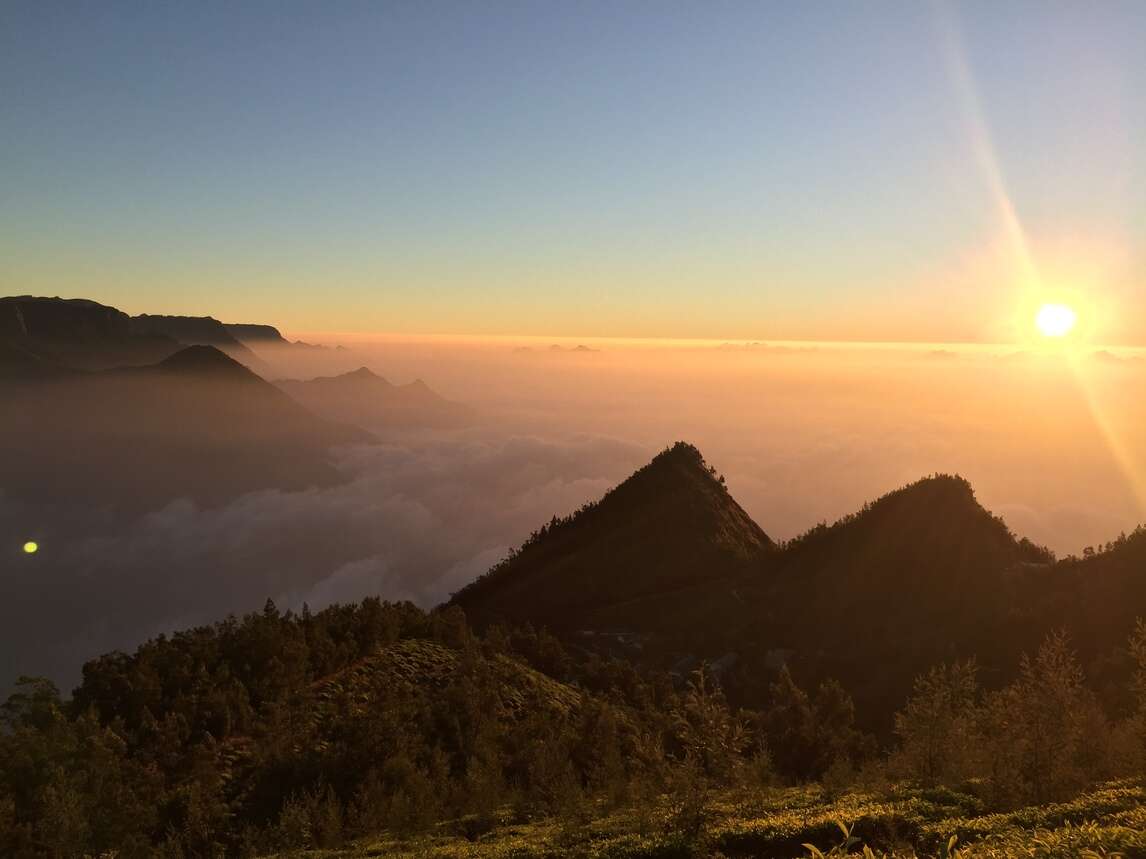 kolukkumalai image