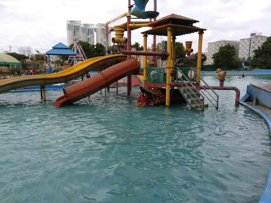 lumbini gardens