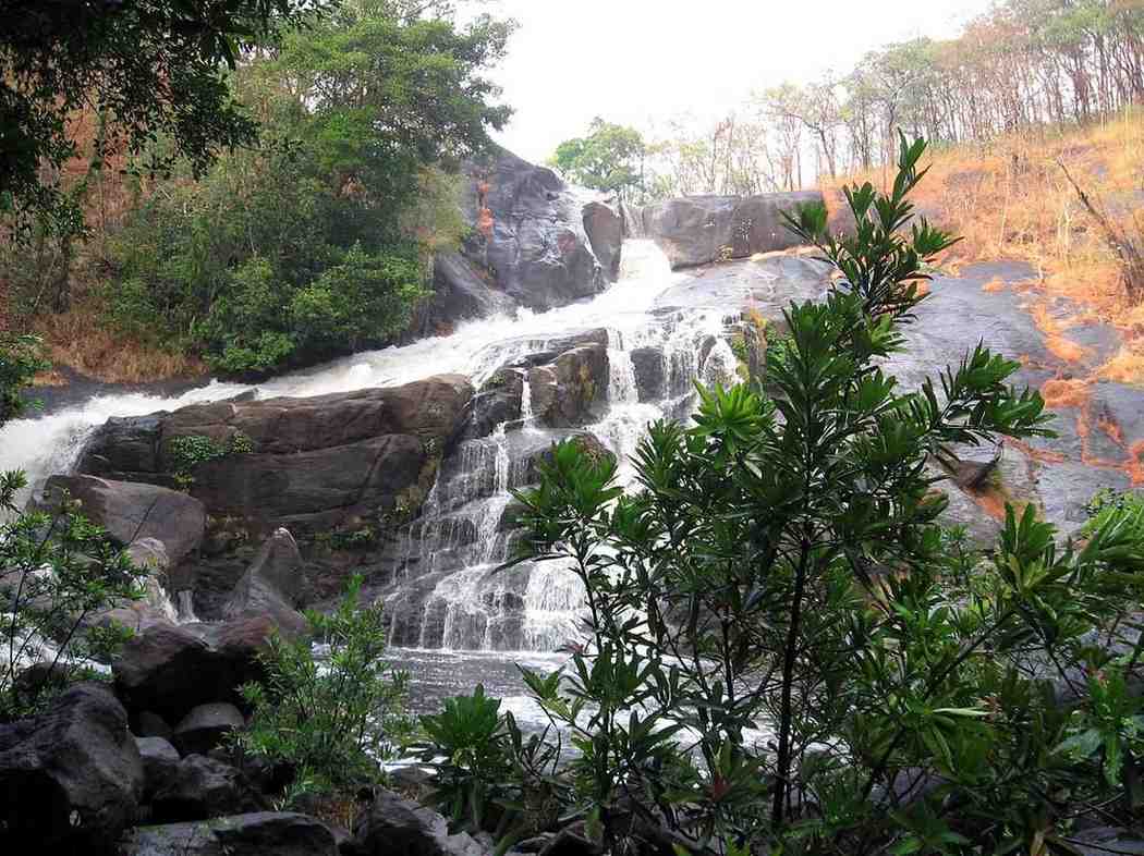 meenmutty falls kerala