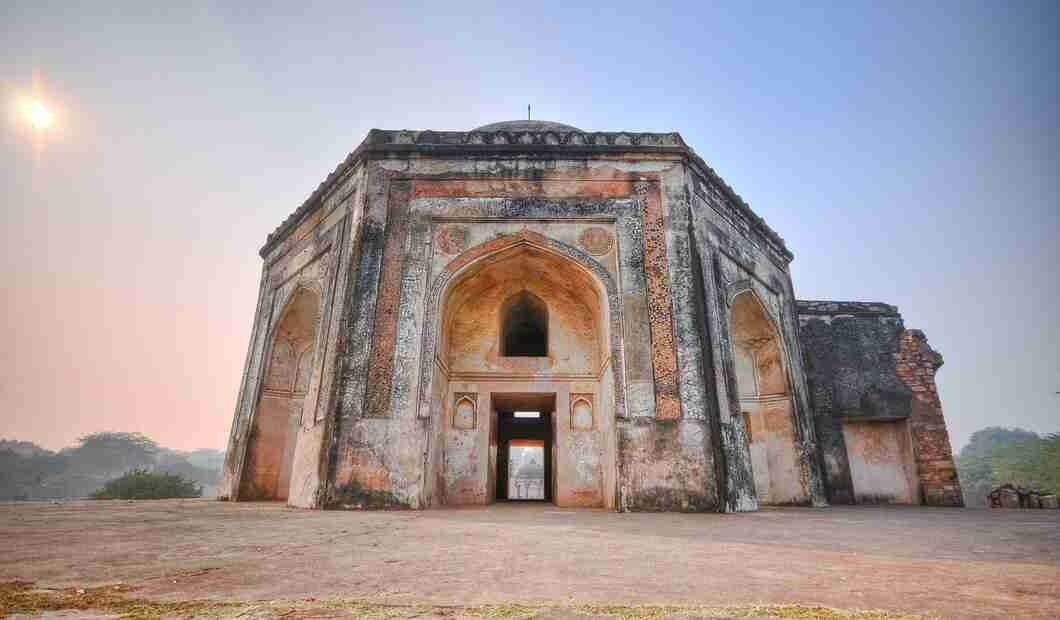 mehrauli archaeological park