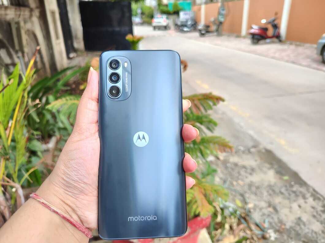 motorola g62