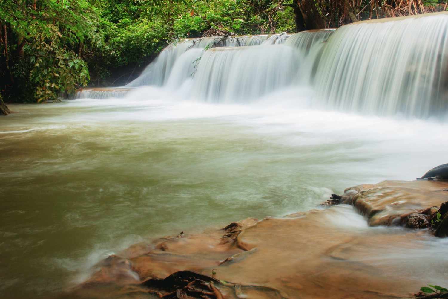 muthyala maduvu falls thammanaikanahalli