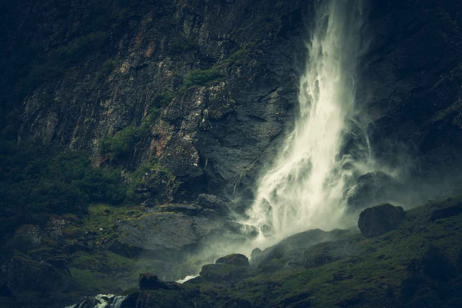 periyakanal waterfalls idukki