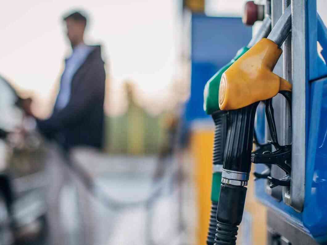 petrol tax in kolkata