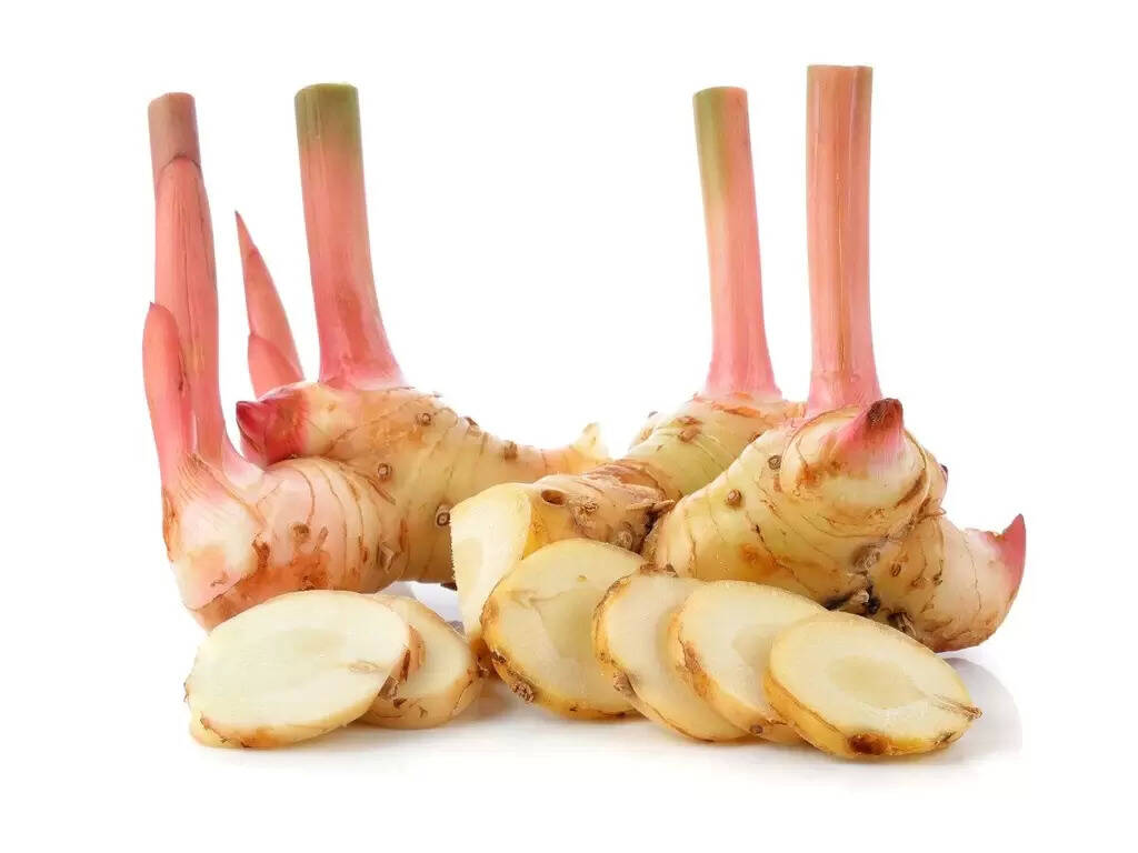 Galangal Root: Benefits, Uses, and Side Effects