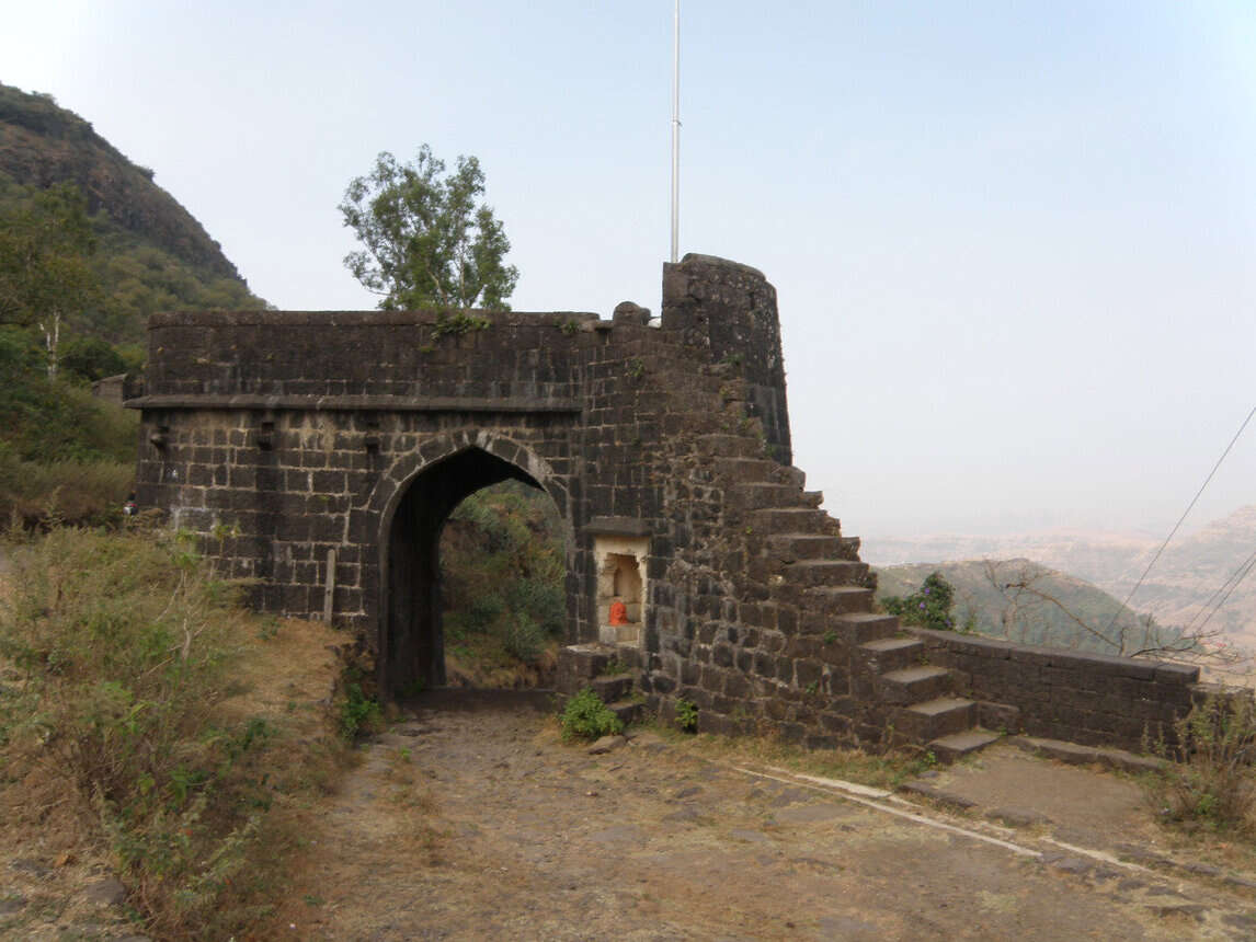 purandar fort