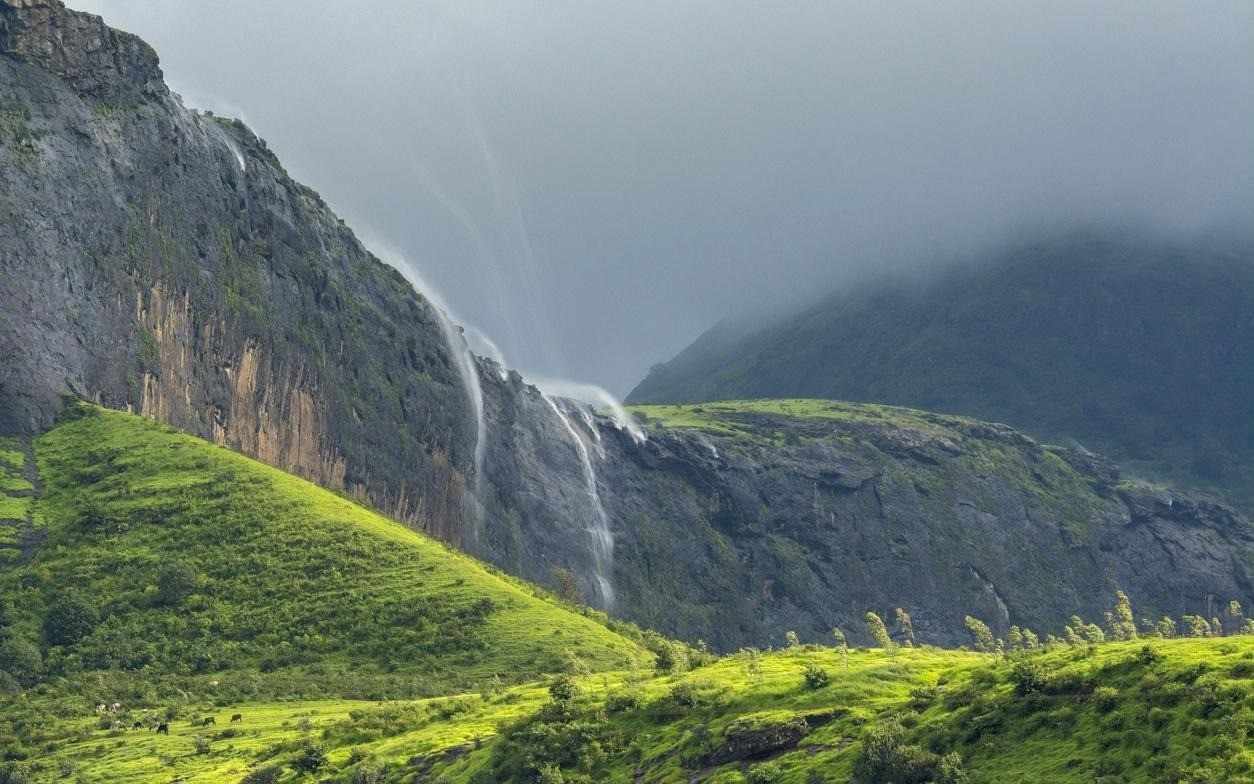 reverse waterfall lonavala