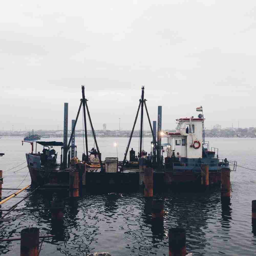 royapuram fishing harbour