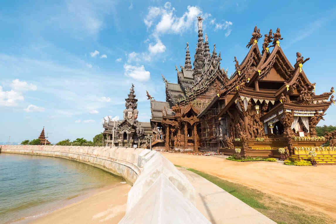 sanctuary of truth pattaya