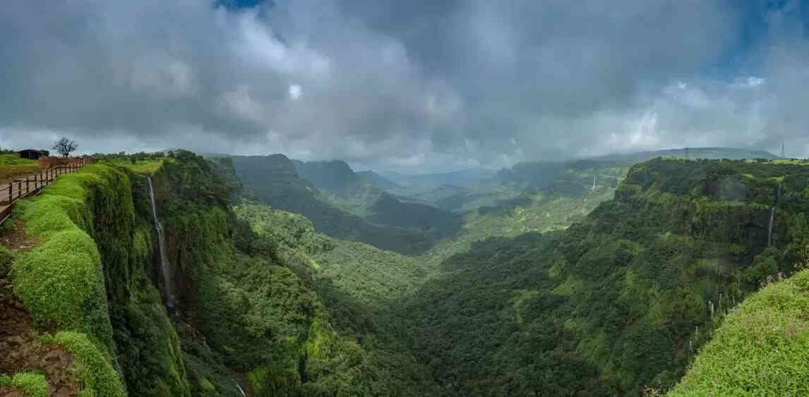 10 Offbeat Hill Stations Near Mumbai That Define Tranquility