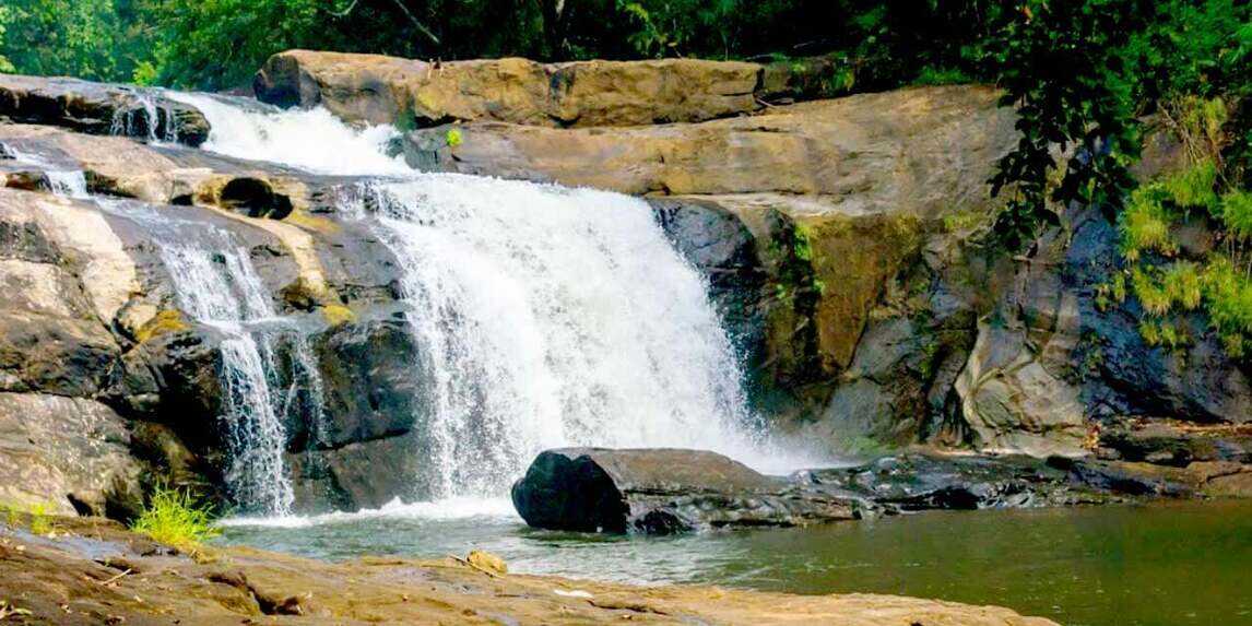  thommankuthu falls