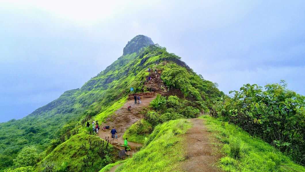 tikona fort pune